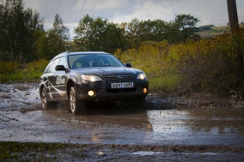 Audi A4 Allroad VS Subaru Outback: Сталкеры