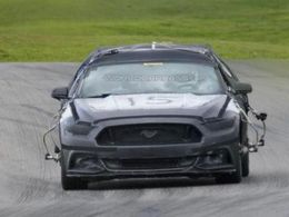 Ford сделает из нового Mustang подарок к Новому году