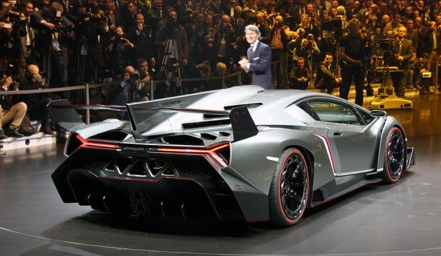Lamborghini Veneno поразил публику ценой и эксклюзивностью