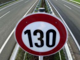 На российских дорогах хотят увеличить максимальную скорость