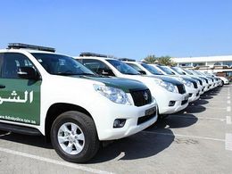 Полиция ОАЭ спасла водителя «Лексуса» с отказавшими тормозами
