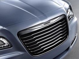 Chrysler обновил седан 300S