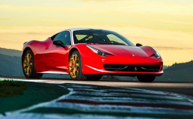 Ferrari выпустила особую 458 Italia в честь Ники Лауды