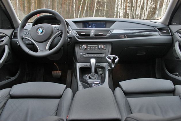 BMW X1 xDrive23d: 15 в одном