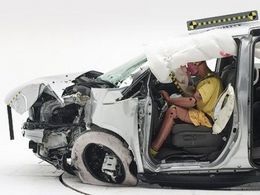 Honda Odyssey получил высшую оценку за краш-тест