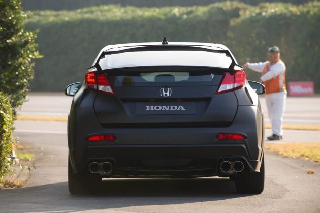 Honda показала предсерийную версию нового Civic Type R