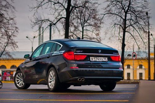 Играем с системой стабилизации за рулем BMW 5 ser GT