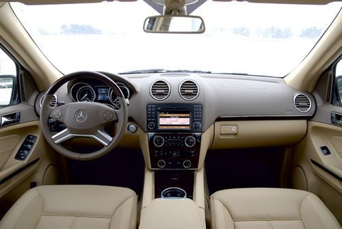 Range Rover и Mercedes-Benz GL