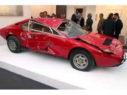 Разбитый спорткар Ferrari оценили в шесть раз дороже целого