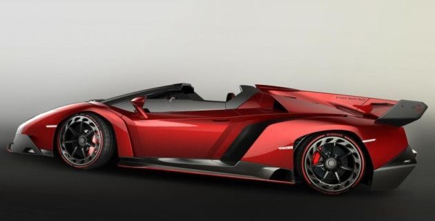 Lamborghini официально представила Veneno Roadster