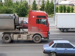 Штраф за движение грузовиков по МКАД вырос до 3 тысяч рублей
