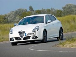 Alfa Romeo Giulietta получит двигатель от спорткара