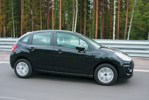 Citroen C3 и VW Polo. Сыграем в петанк?