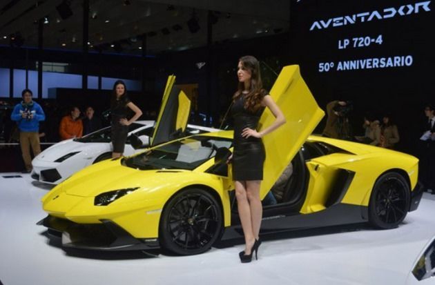 «Юбилейный» Lamborghini Aventador дебютировал в Шанхае