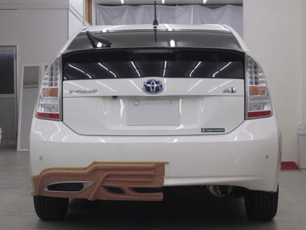 Wald приготовила «злой» тюнинг для Toyota Prius