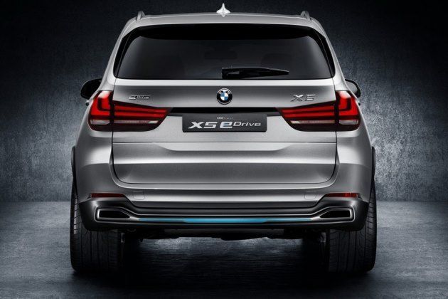 BMW представил гибридный X5