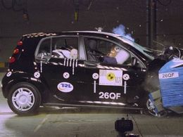 Euro NCAP введет двойной краш-тест для компактных авто