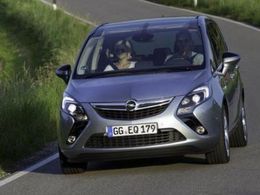 Opel представил самый мощный серийный минивэн