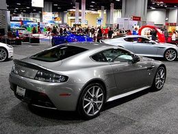 Суперкары Aston Martin с моторами AMG появятся к 2017 году